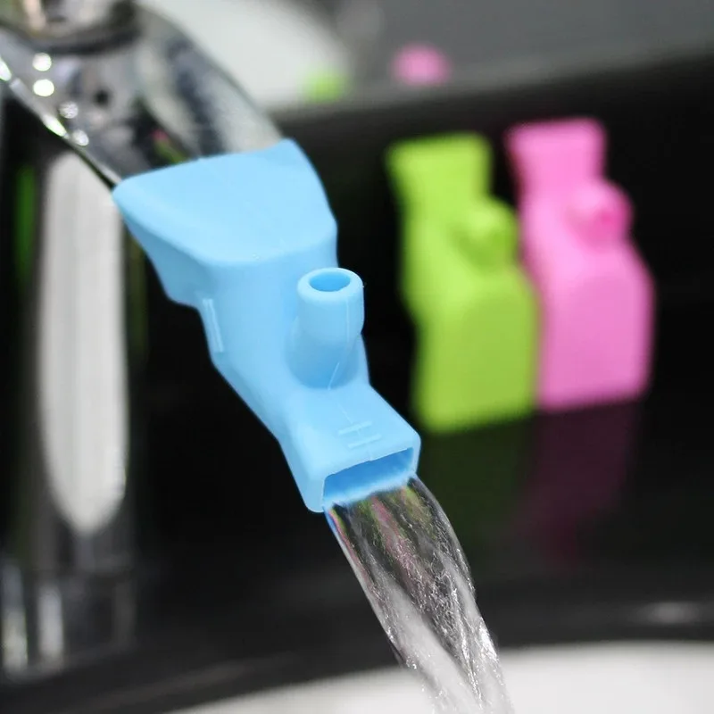 Extensor de Torneira em Silicone Clink - Imagem 6